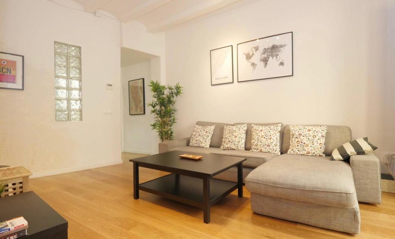 Unique Living Born Apartments & Studios Barselona Dış mekan fotoğraf