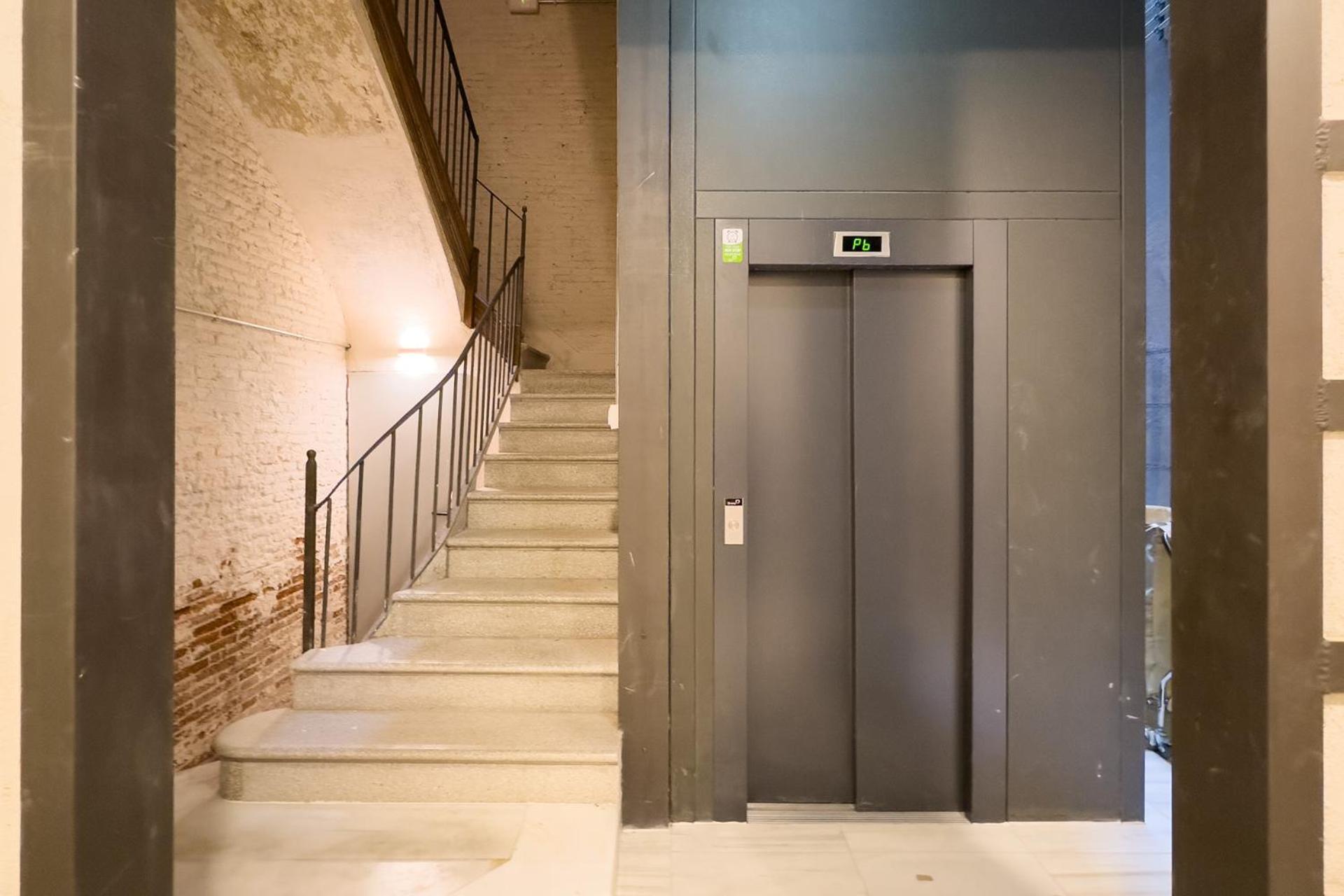 Unique Living Born Apartments & Studios Barselona Dış mekan fotoğraf
